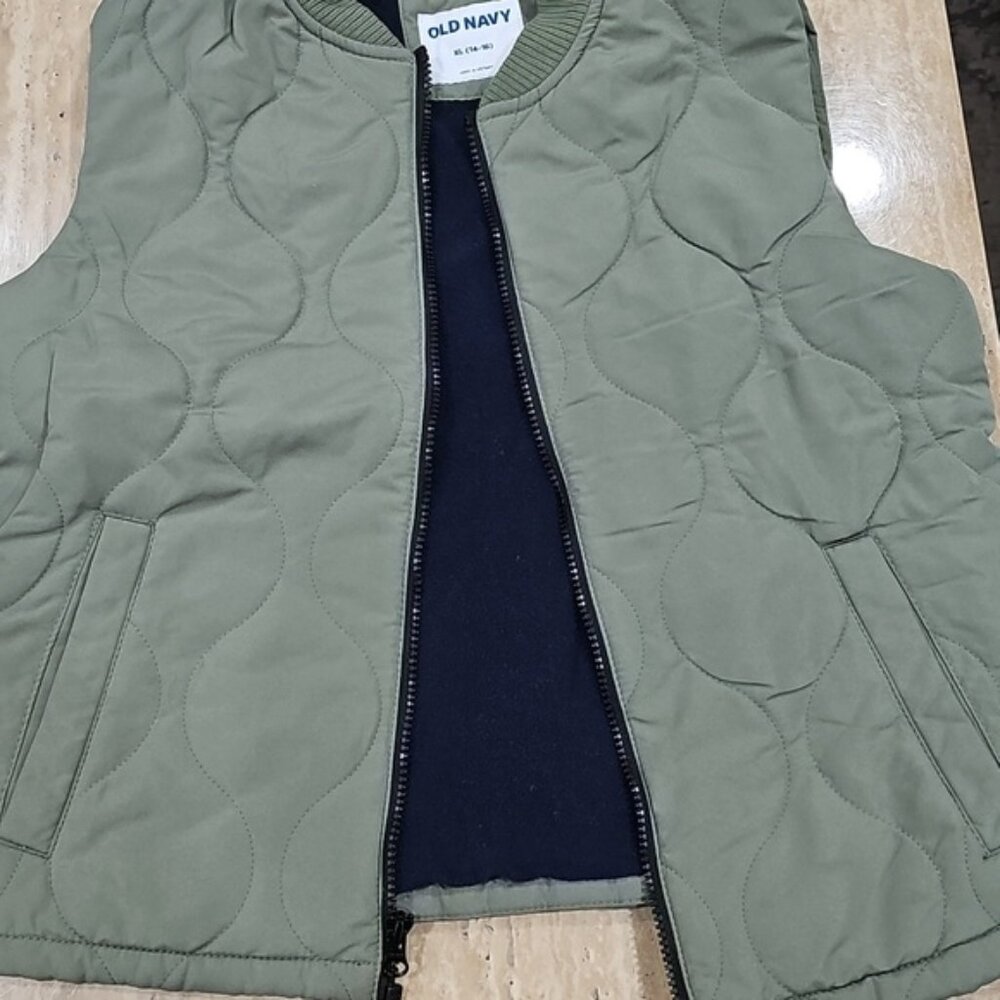 Old Navy Kids Olive Green Quilted Vest With Pant